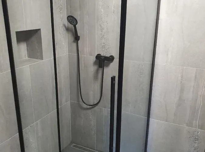 Cerny Kohout 3* Černá v Pošumaví